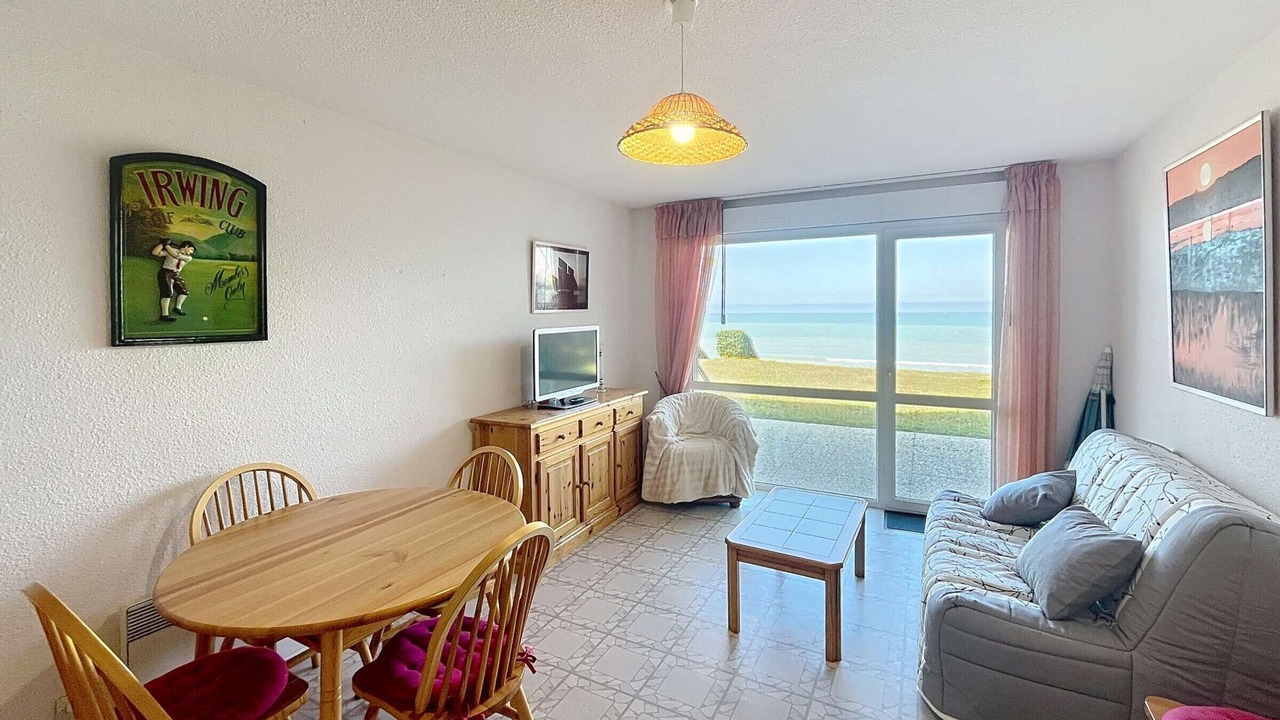 Photo of Livingroom in Jullouville