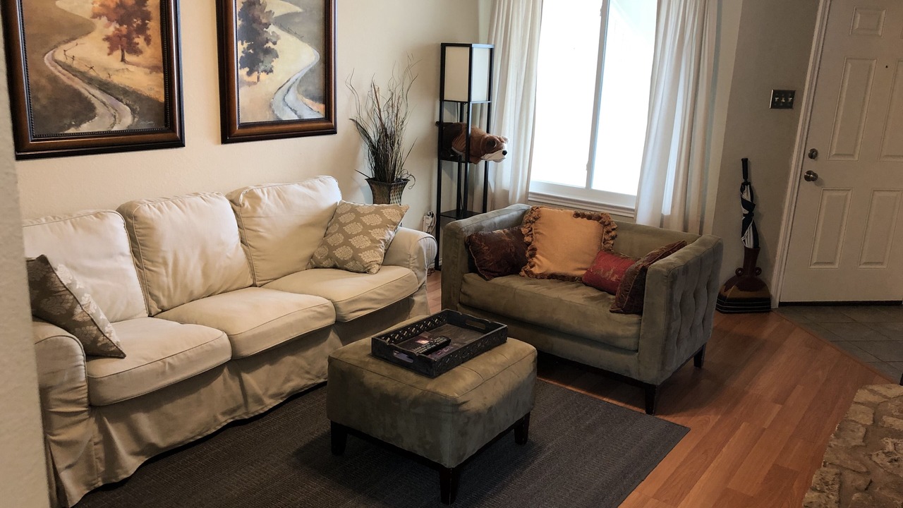 Photo of Livingroom in Parker Lane