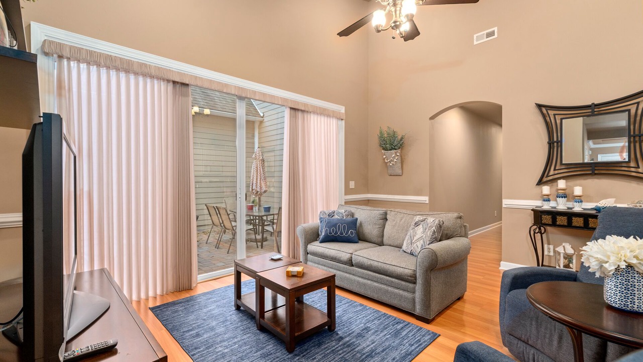 Photo of Livingroom in North Myrtle Beach