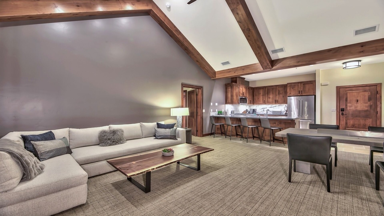 Photo of Livingroom in Lakeside Park