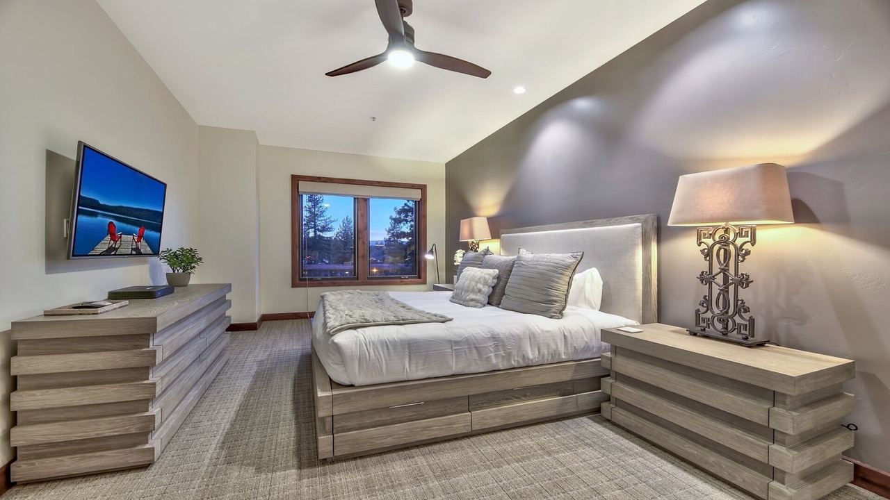 Photo of Bedroom in Lakeside Park
