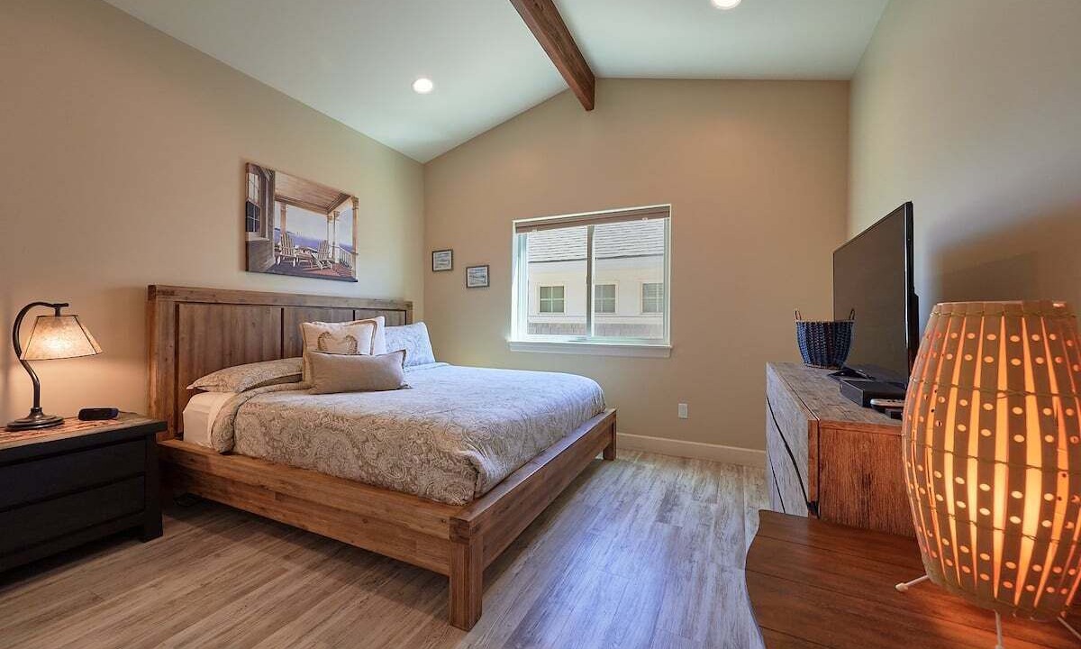 Photo of Bedroom in Kiwanda Shores