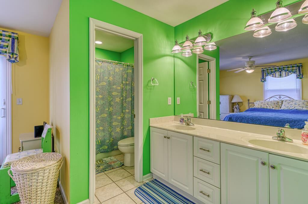 Photo of Bathroom in Ocean City Beach