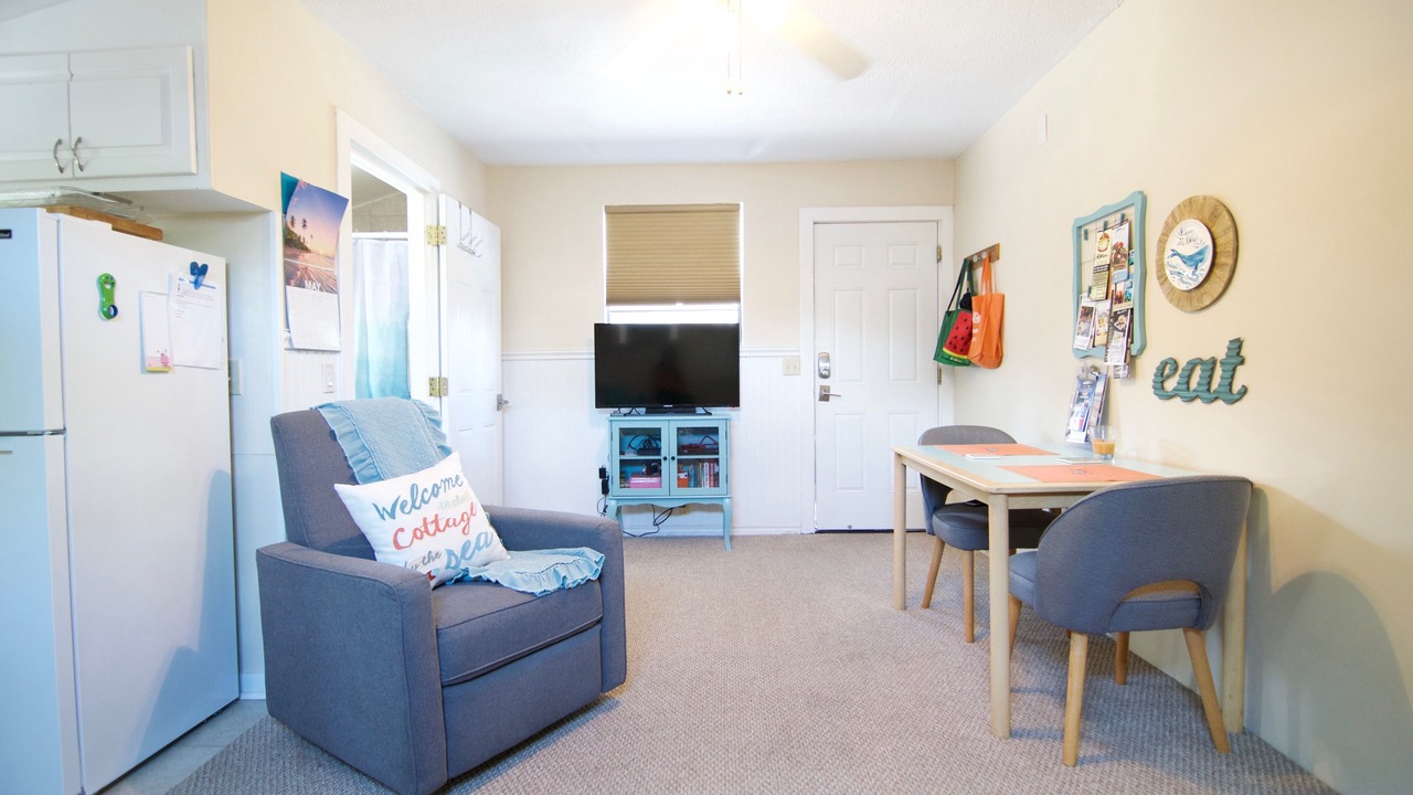 Photo of Livingroom in Jacksonville Beach