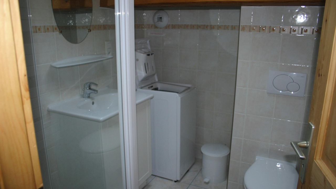 Photo of Bathroom in Hauteluce