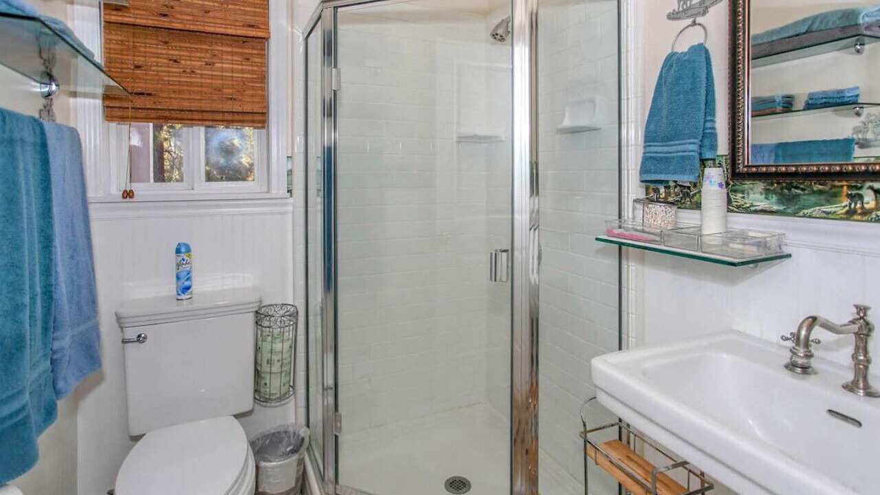 Photo of Bathroom in Big Bear Lake