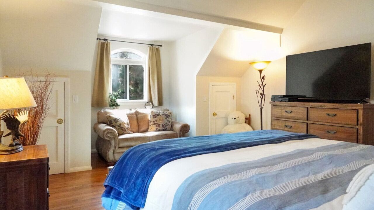 Photo of Bedroom in Big Bear Lake