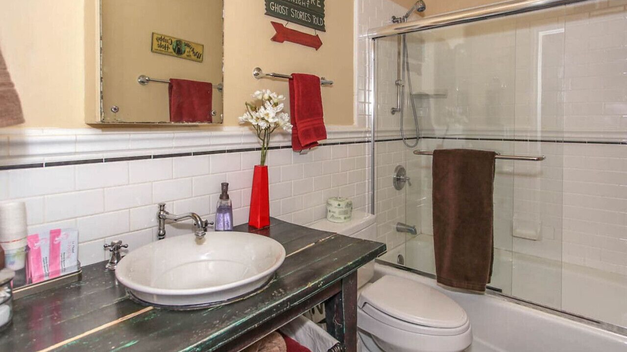 Photo of Bathroom in Big Bear Lake