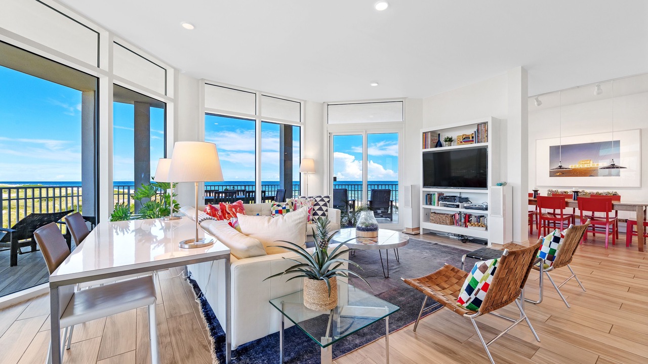 Photo of Livingroom in Ono Island