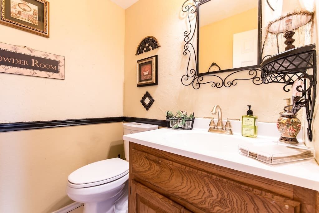 Photo of Bathroom in Ovilla