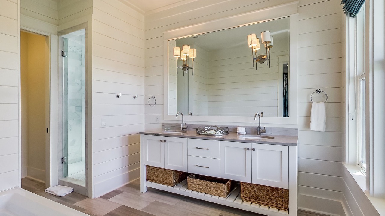 Photo of Bathroom in Watercolor