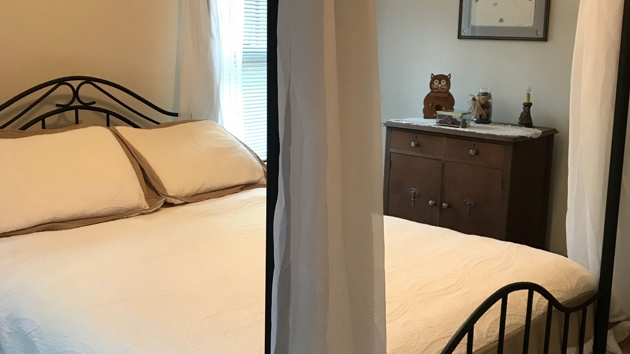 Photo of Bedroom in Mount Penn