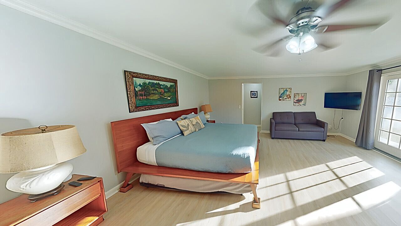 Photo of Bedroom in Woodlawn