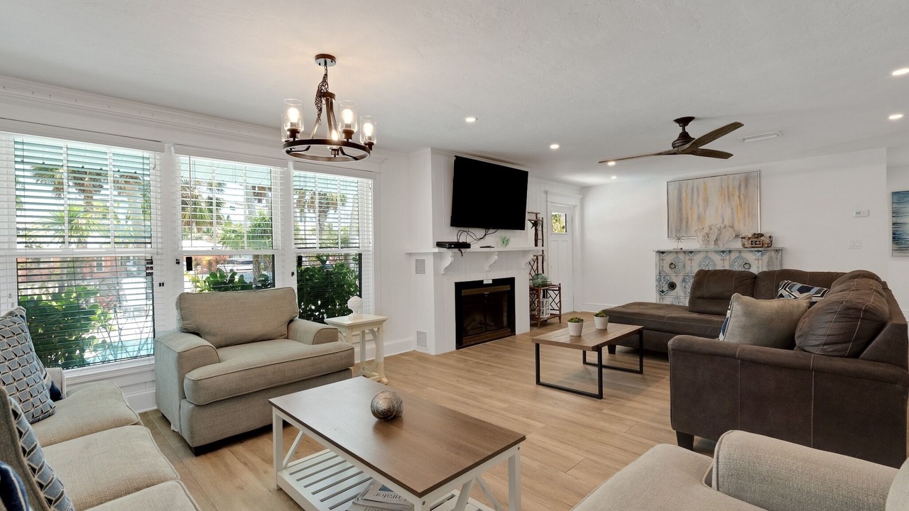 Photo of Livingroom in Siesta Key Village