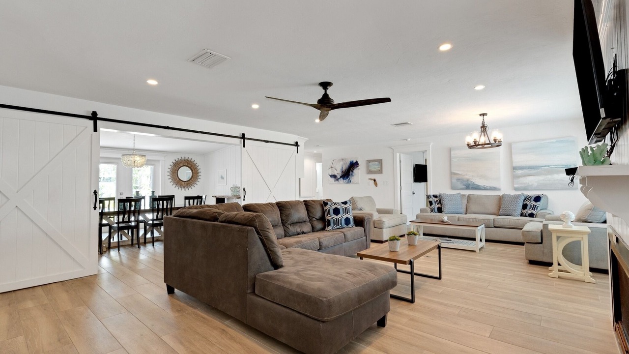 Photo of Livingroom in Siesta Key Village