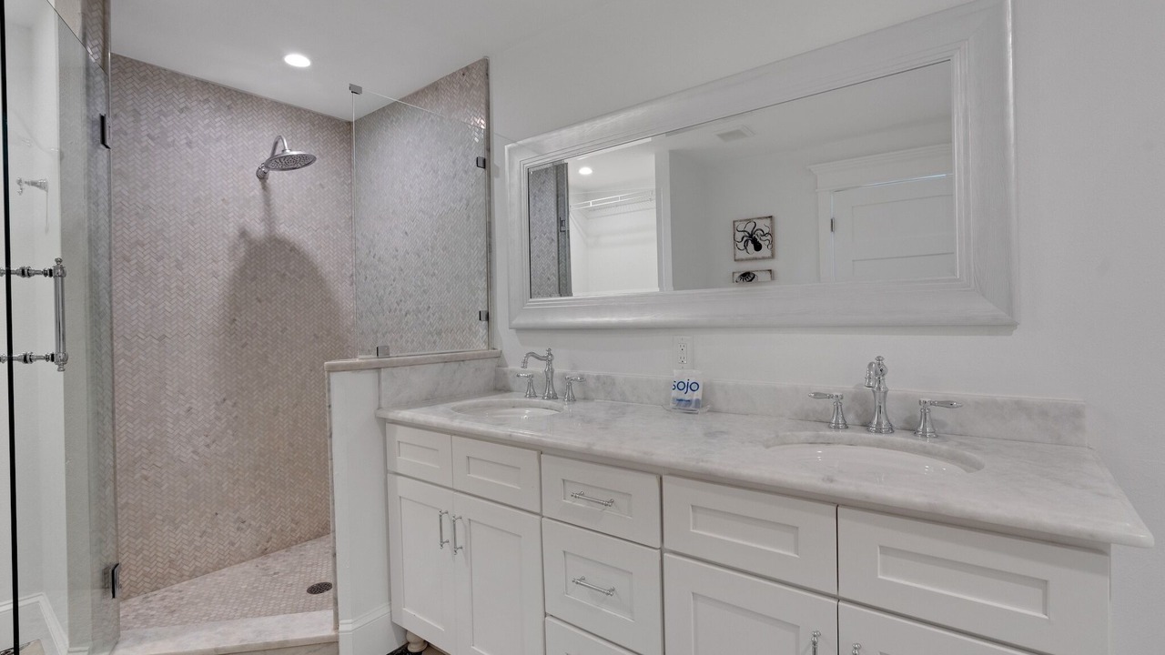 Photo of Bathroom in Siesta Key Village