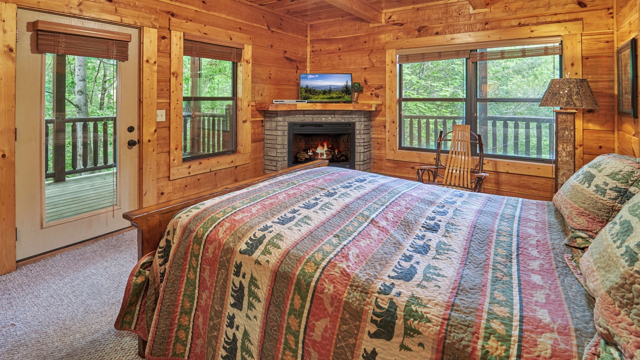 Photo of Bedroom in Gatlinburg