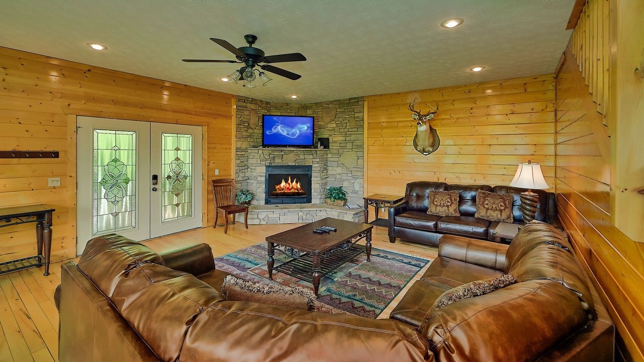 Photo of Livingroom in Gatlinburg