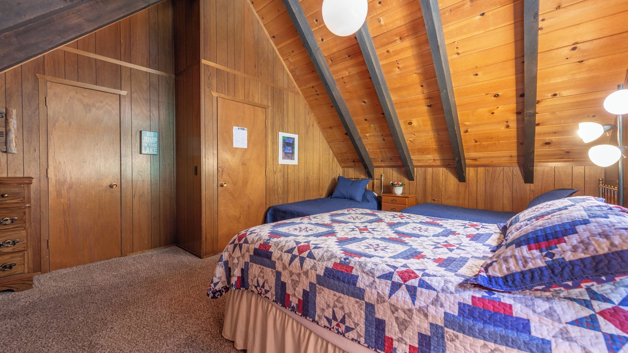 Photo of Bedroom in Homewood