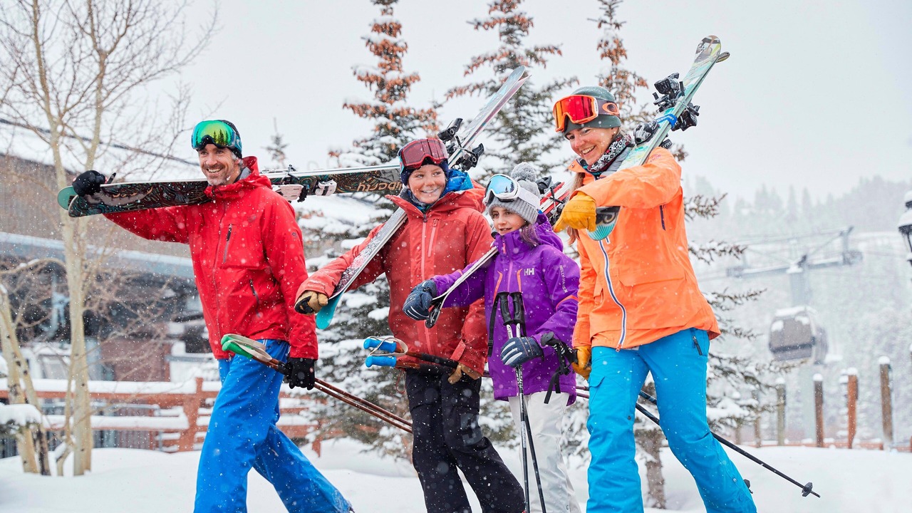 Photo of Others in Peak 8