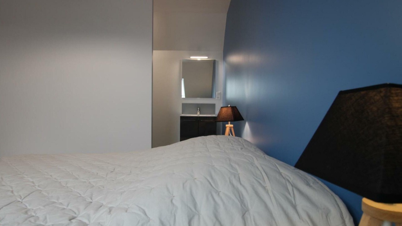 Photo of Bedroom in La Meurdraquiere