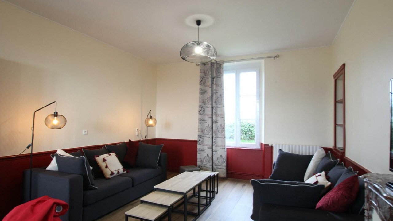 Photo of Livingroom in La Meurdraquiere