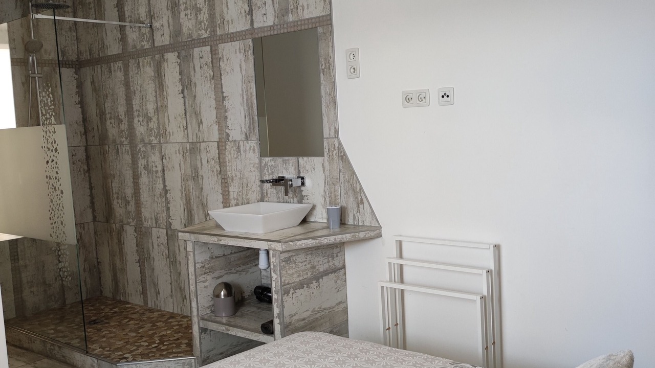 Photo of Bedroom in Bagneres-de-Bigorre