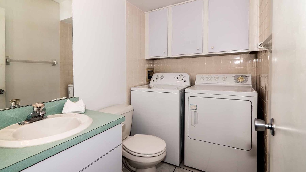Photo of Bathroom in Holmes Beach