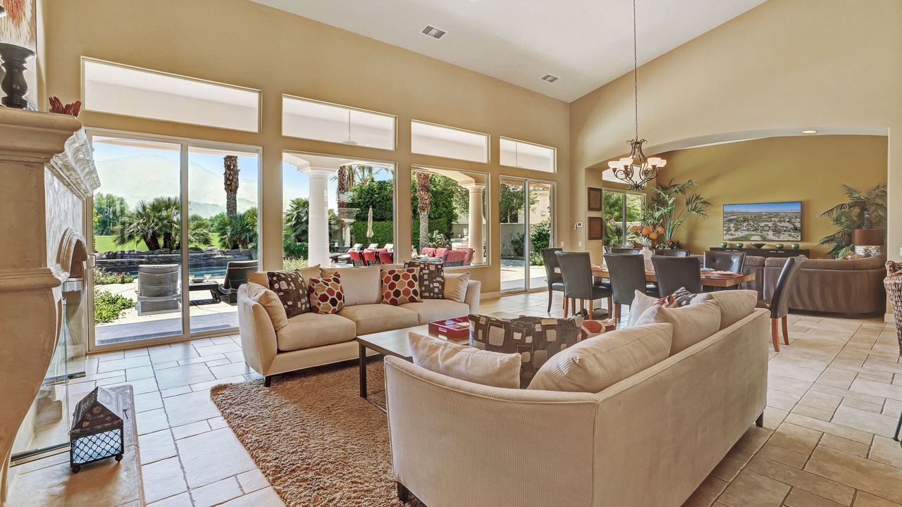 Photo of Livingroom in La Quinta
