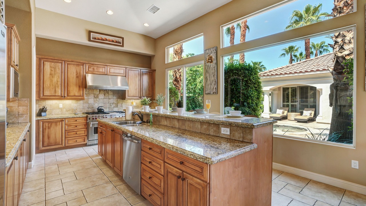 Photo of Kitchen in La Quinta
