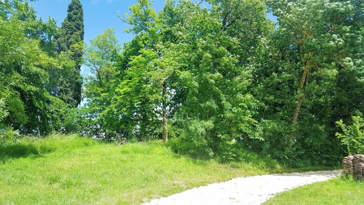 Photo of Outdoor in Crastes