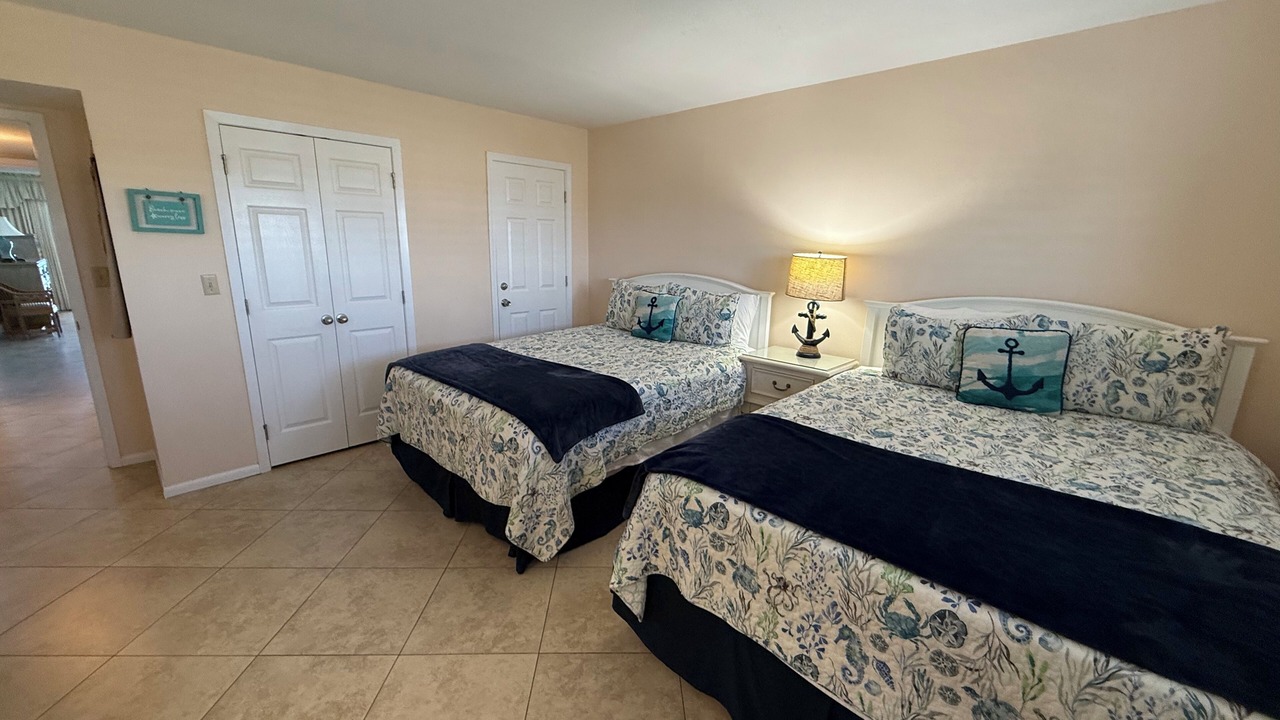 Photo of Others in Destin