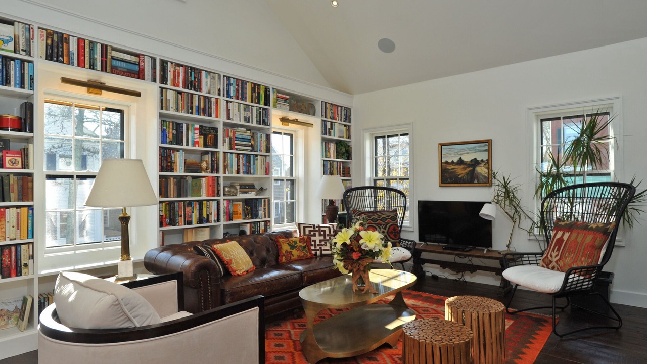 Photo of Livingroom in Nantucket Town