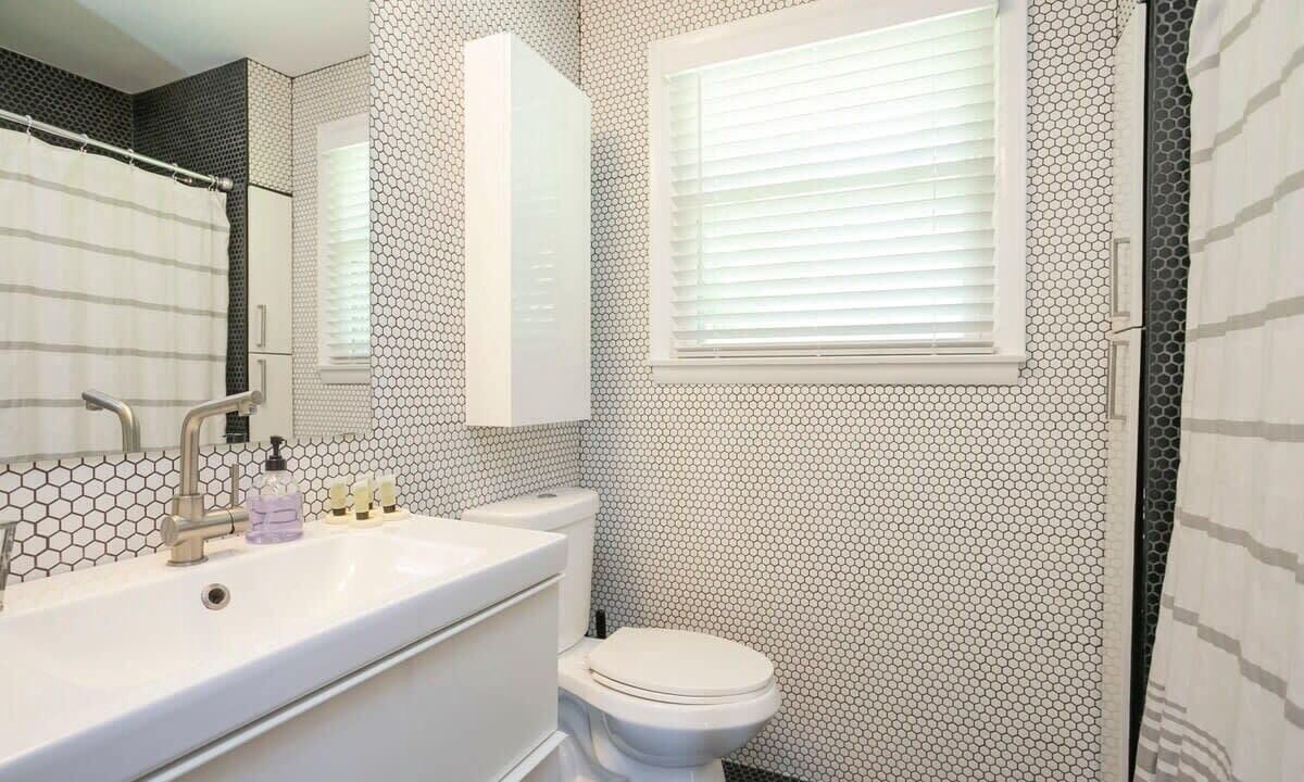 Photo of Bathroom in Rosebank