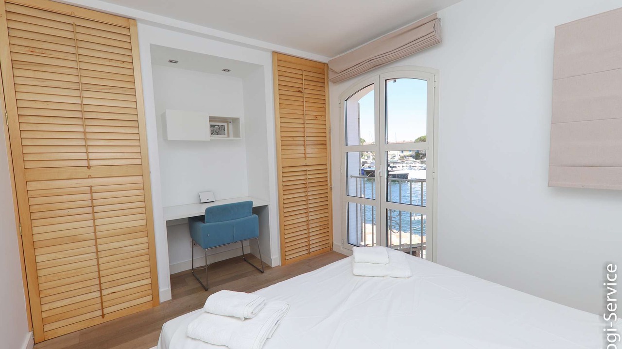 Photo of Bedroom in Port Grimaud