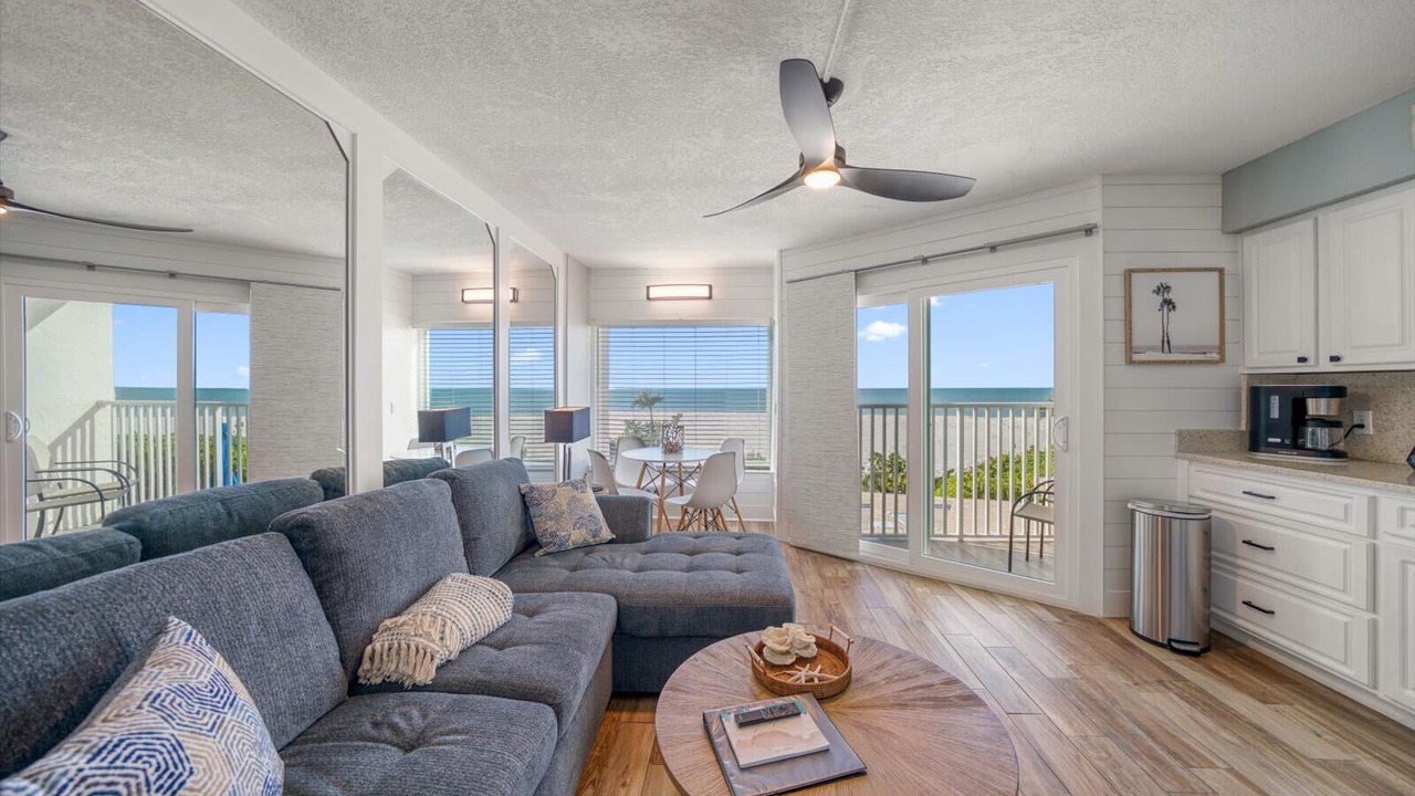 Photo of Livingroom in Belleair Beach