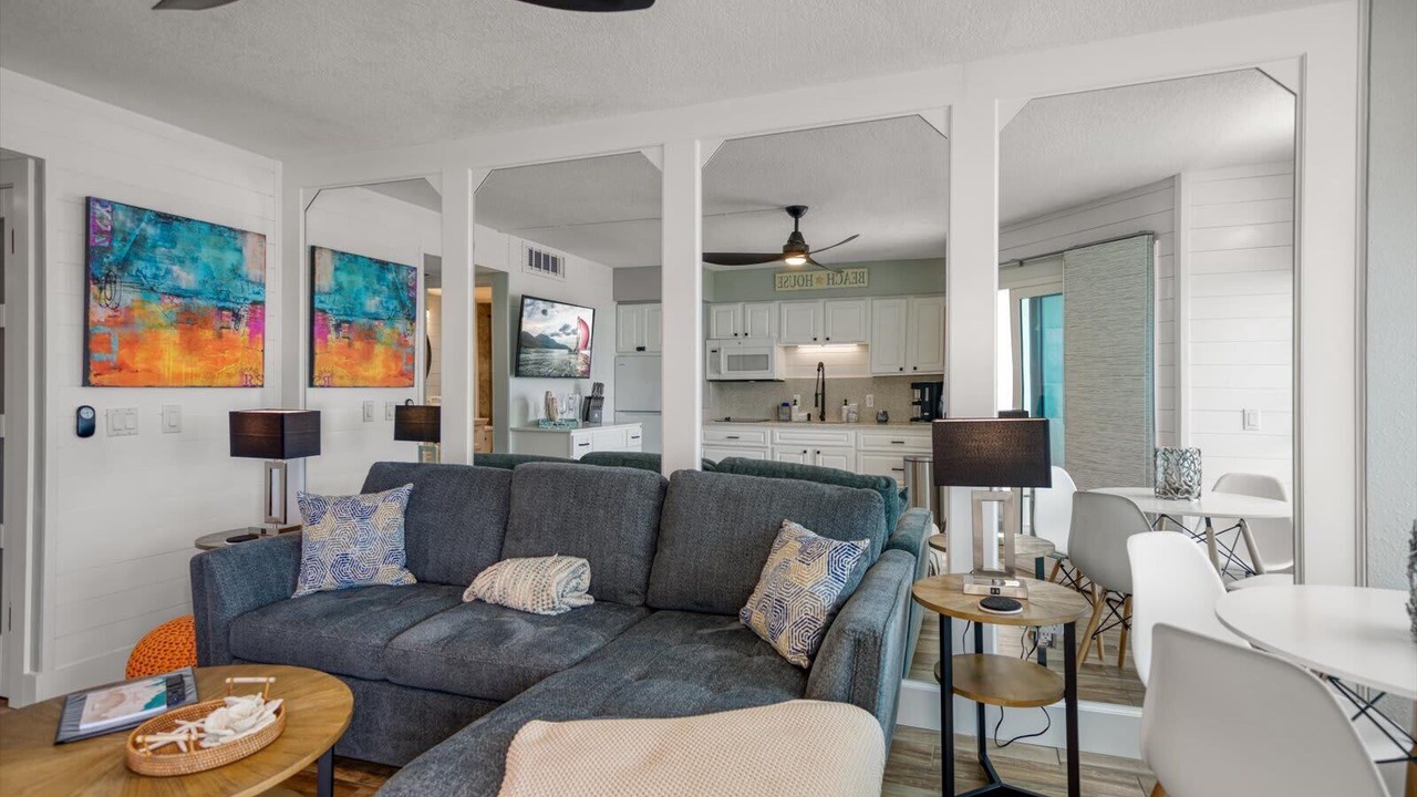 Photo of Livingroom in Belleair Beach