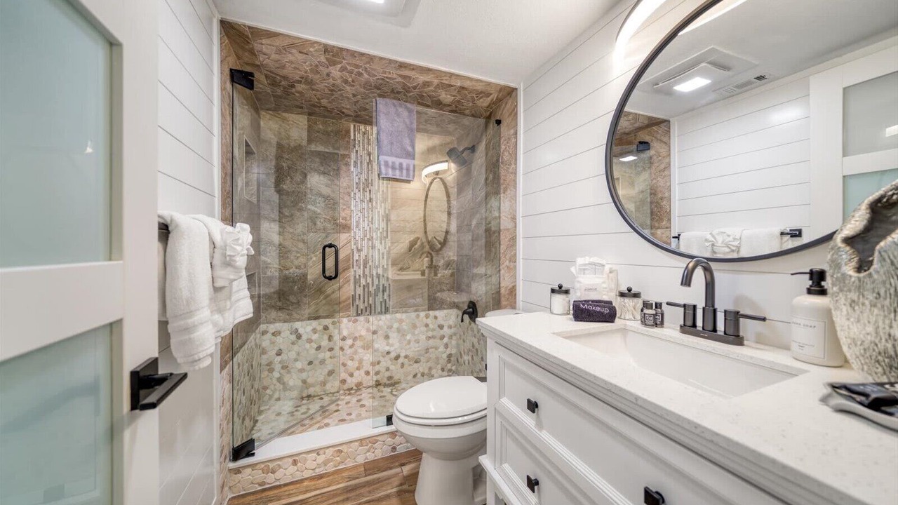 Photo of Bathroom in Belleair Beach