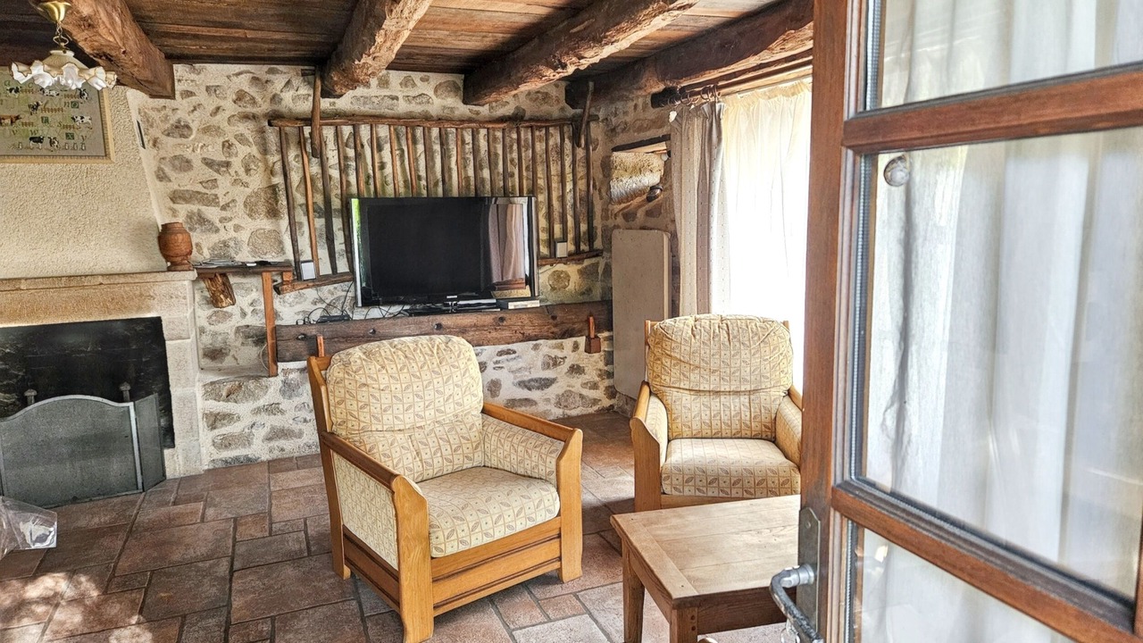 Photo of Livingroom in Peyrusse-le-Roc