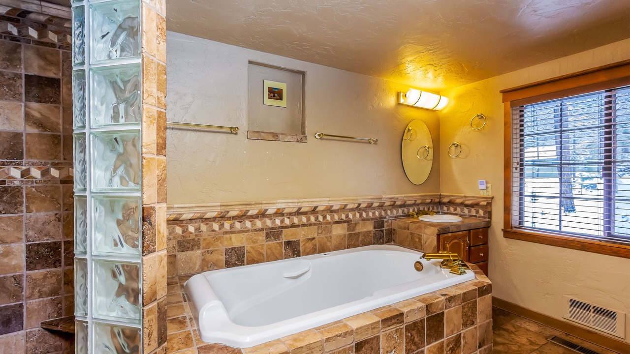 Photo of Bathroom in Deer Park