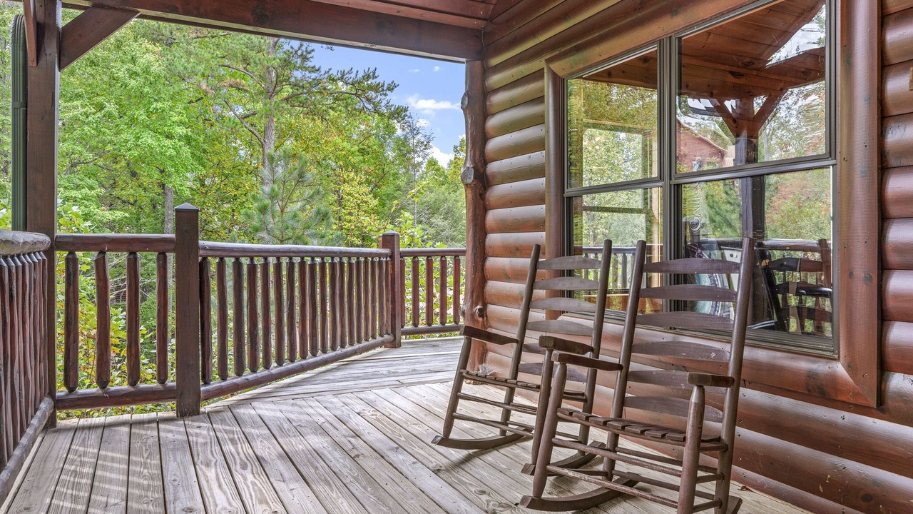 Photo of Patio Balcony in Gatlinburg