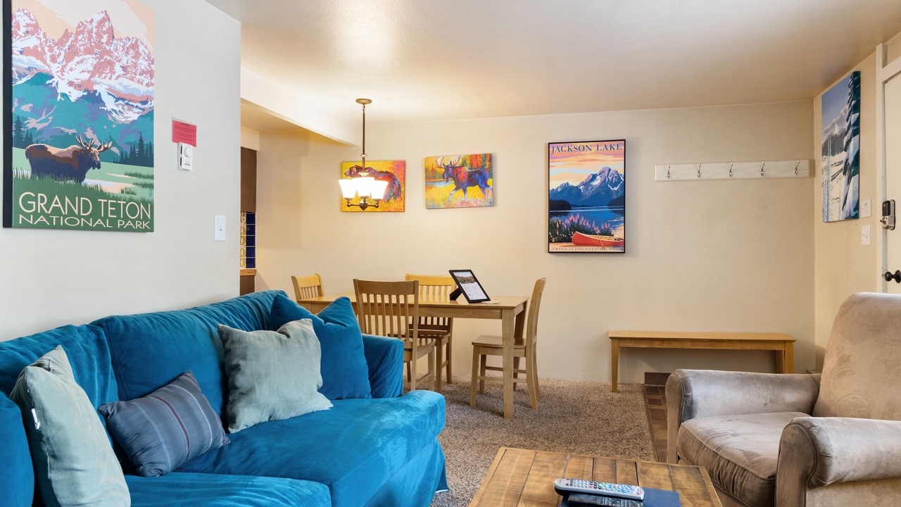 Photo of Livingroom in Teton Village