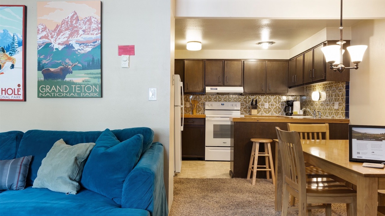 Photo of Livingroom in Teton Village