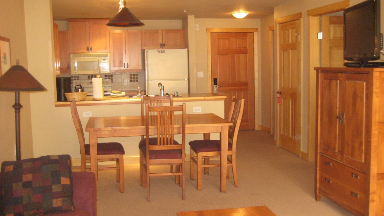 Photo of Livingroom in Copper Mountain Village