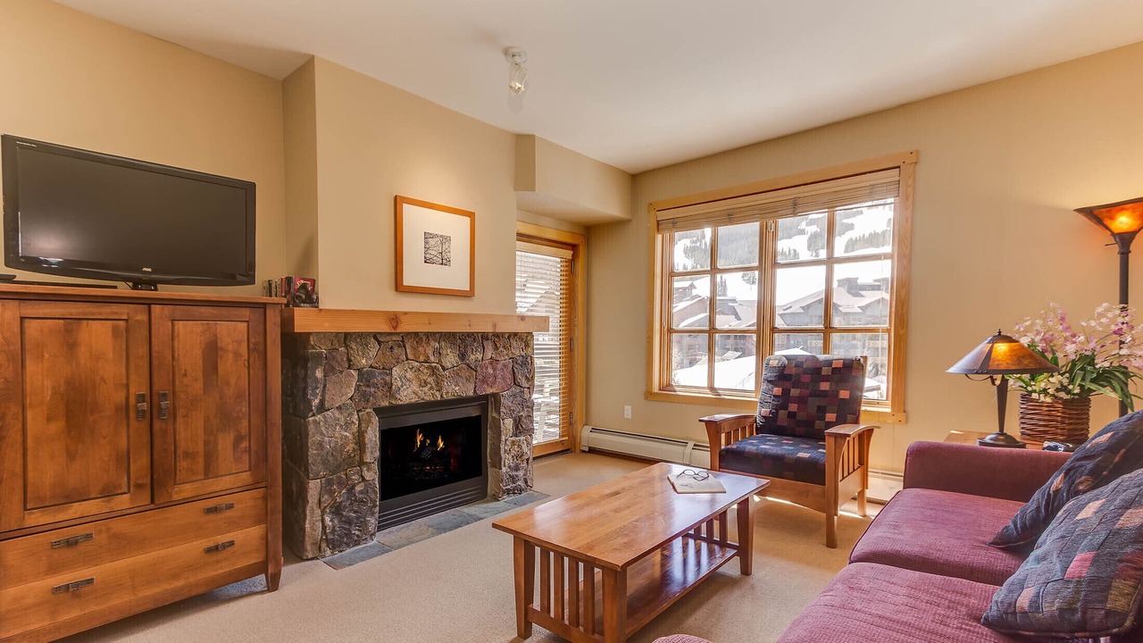 Photo of Livingroom in Copper Mountain Village