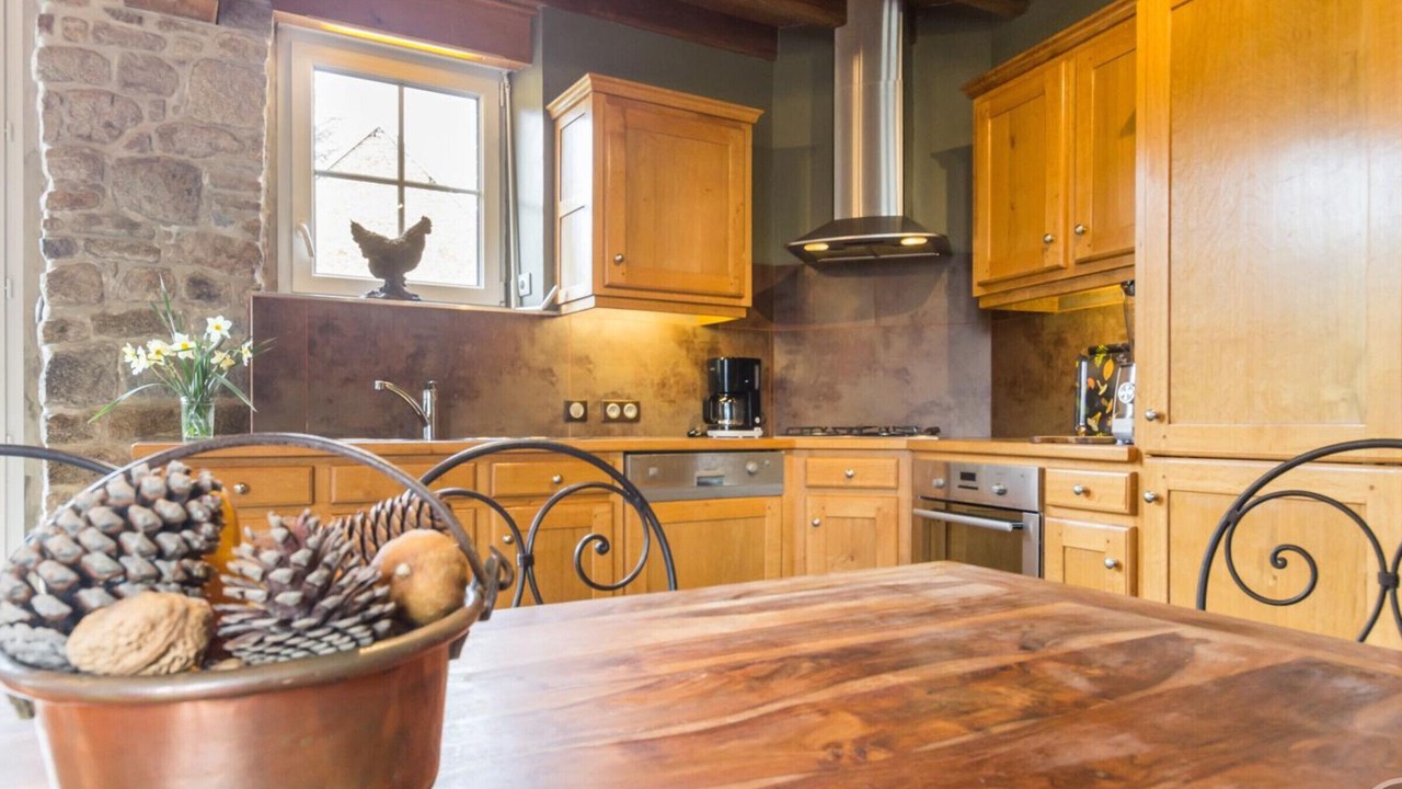 Photo of Kitchen in Coulouvray-Boisbenatre