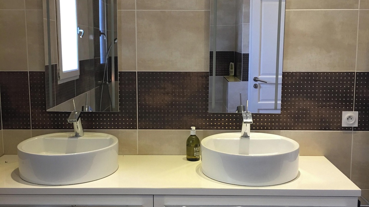 Photo of Bathroom in Montauriol