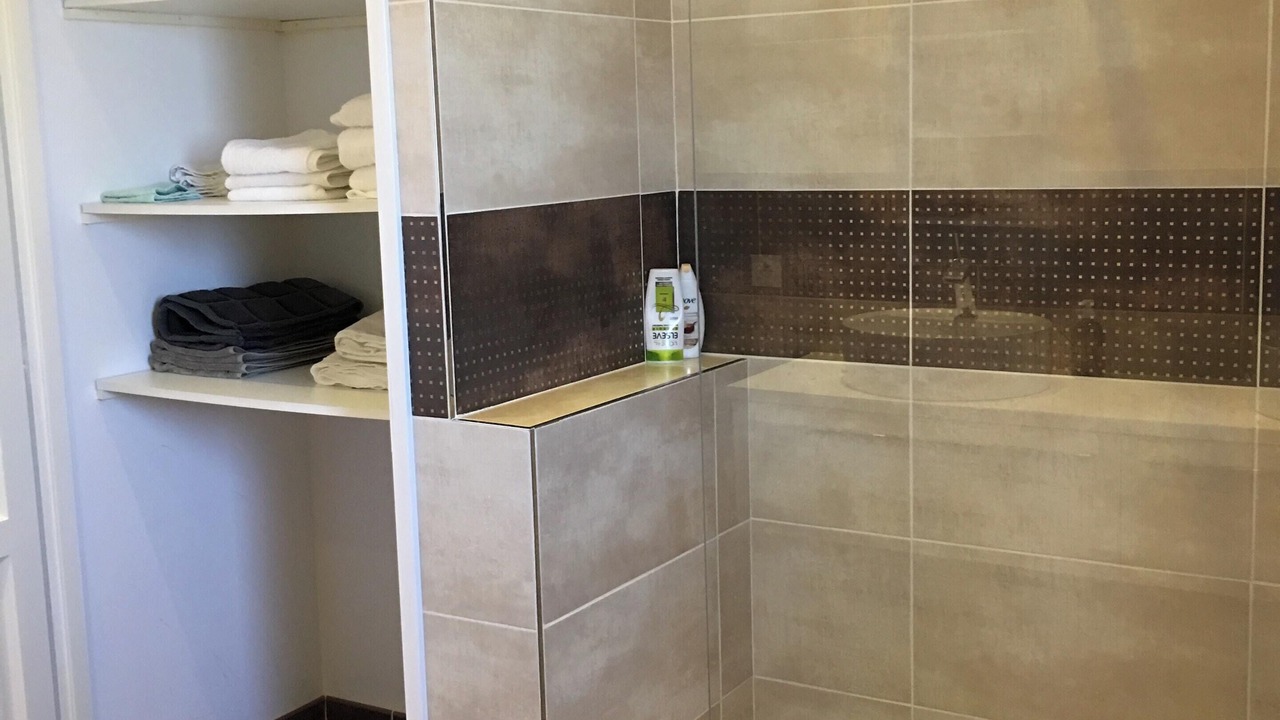 Photo of Bathroom in Montauriol