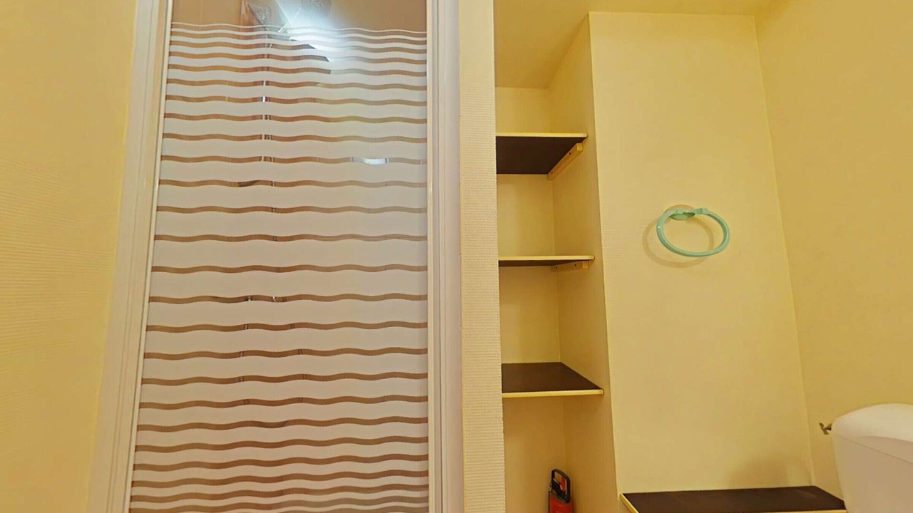 Photo of Bathroom in La Rochelle City Centre