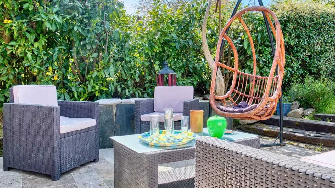 Photo of Others in Bosset